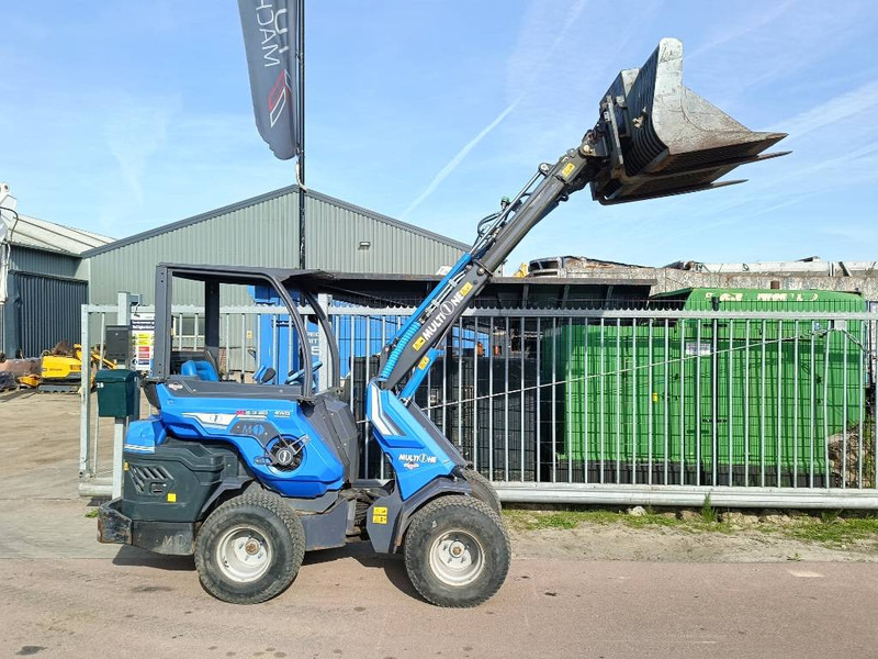 MultiOne 6.3 SD minishovel loader lader 4x4 uitschuifmast - اللودر بعجل: صورة 2 MultiOne 6.3 SD minishovel loader lader 4x4 uitschuifmast - اللودر بعجل: صورة 2