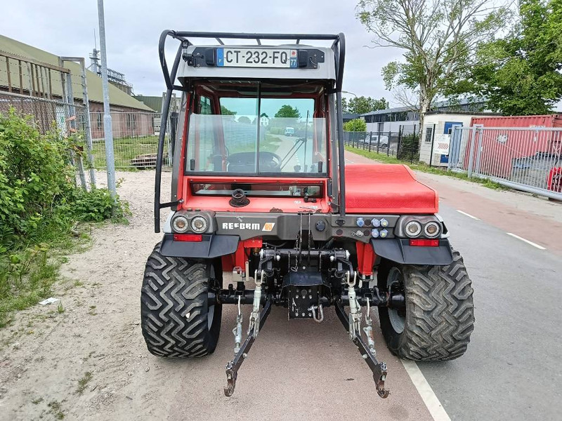 Reform Metrac H7 X maaier werktuigdrager 51kw 3,4 ton pto - جرار صغير: صورة 5 Reform Metrac H7 X maaier werktuigdrager 51kw 3,4 ton pto - جرار صغير: صورة 5