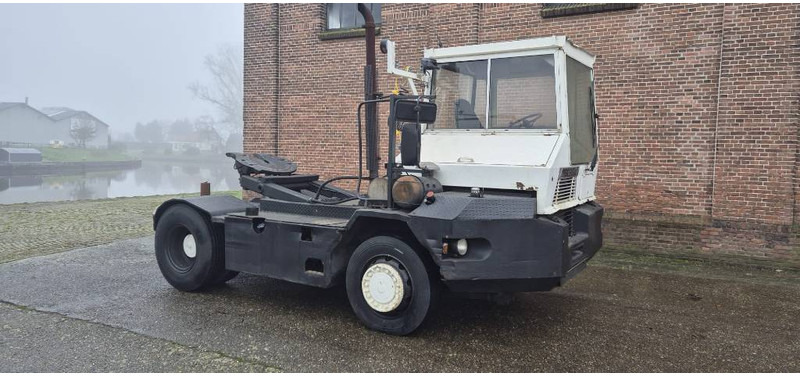 Terberg trt89 4x4 terminal trekker tractor port truck - جرار المحطة: صورة 1 Terberg trt89 4x4 terminal trekker tractor port truck - جرار المحطة: صورة 1