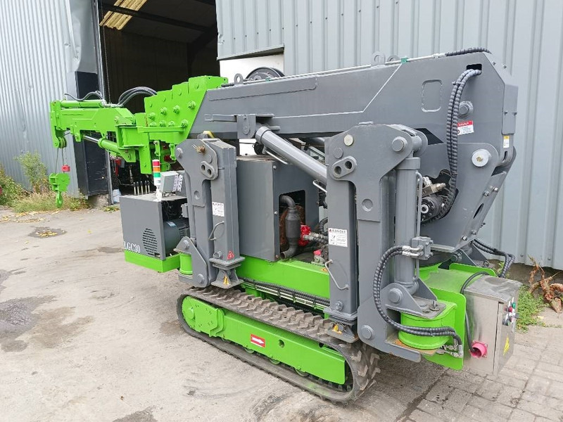 WCM LGC30 maeda mc hybride speed minikraan 8,5 m 3 ton - رافعة عنكبوتية: صورة 1 WCM LGC30 maeda mc hybride speed minikraan 8,5 m 3 ton - رافعة عنكبوتية: صورة 1