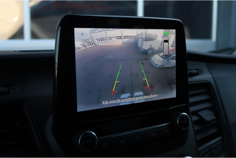 Ford Transit 330 2.0 TDCI L3H2 DC AUT/ CAMERA/ ACC/ AIRCO/ TREKHAAK Ford Transit 330 2.0 TDCI L3H2 DC AUT/ CAMERA/ ACC/ AIRCO/ TREKHAAK: صورة 13 Ford Transit 330 2.0 TDCI L3H2 DC AUT/ CAMERA/ ACC/ AIRCO/ TREKHAAK Ford Transit 330 2.0 TDCI L3H2 DC AUT/ CAMERA/ ACC/ AIRCO/ TREKHAAK: صورة 13