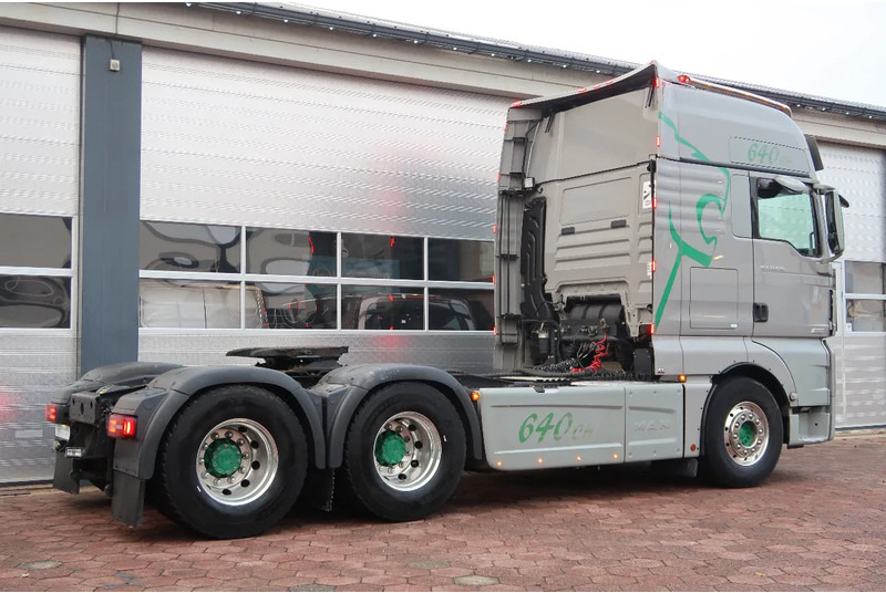 MAN TGX TGX 33.640 6X4 /RETARDER/ HYDRAULIK/ ALCOA'S/ LED/ ETC! - وحدة جر: صورة 5 MAN TGX TGX 33.640 6X4 /RETARDER/ HYDRAULIK/ ALCOA'S/ LED/ ETC! - وحدة جر: صورة 5