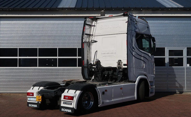 Scania 540S NGS FULL AIR/ RETARDER/ ALCOA/ LEATHER/ 2X TANK/ PARK AIRCO - وحدة جر: صورة 5 Scania 540S NGS FULL AIR/ RETARDER/ ALCOA/ LEATHER/ 2X TANK/ PARK AIRCO - وحدة جر: صورة 5