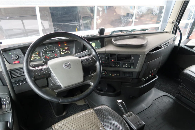 Volvo FH 500 VDL HOOKLIFT 25T/ FULL AIR/ NL-TRUCK/ LIFT - شاحنة - نظام الكابلات: صورة 2 Volvo FH 500 VDL HOOKLIFT 25T/ FULL AIR/ NL-TRUCK/ LIFT - شاحنة - نظام الكابلات: صورة 2