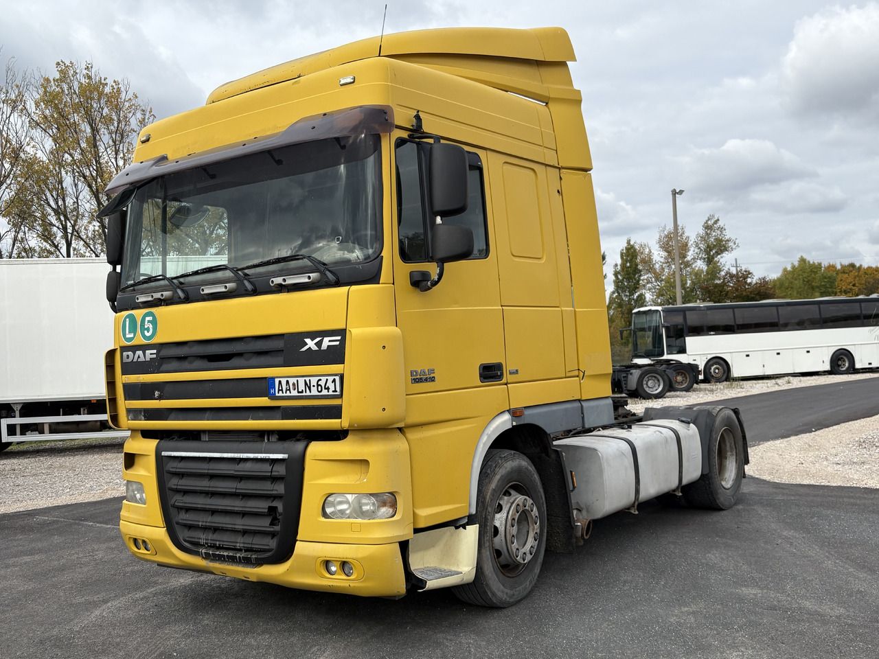 DAF Xf 105.410 EURO5 standard automatic 4x2 - وحدة جر: صورة 3 DAF Xf 105.410 EURO5 standard automatic 4x2 - وحدة جر: صورة 3