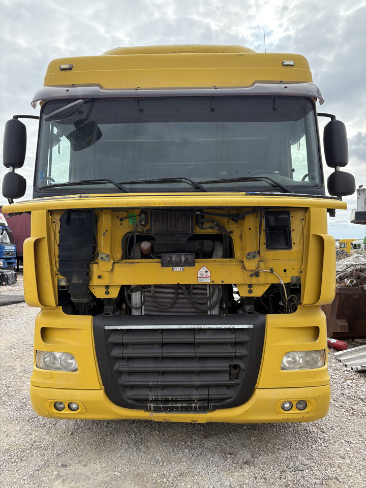 DAF Xf 105.410 EURO5 standard automatic 4x2 - وحدة جر: صورة 4 DAF Xf 105.410 EURO5 standard automatic 4x2 - وحدة جر: صورة 4
