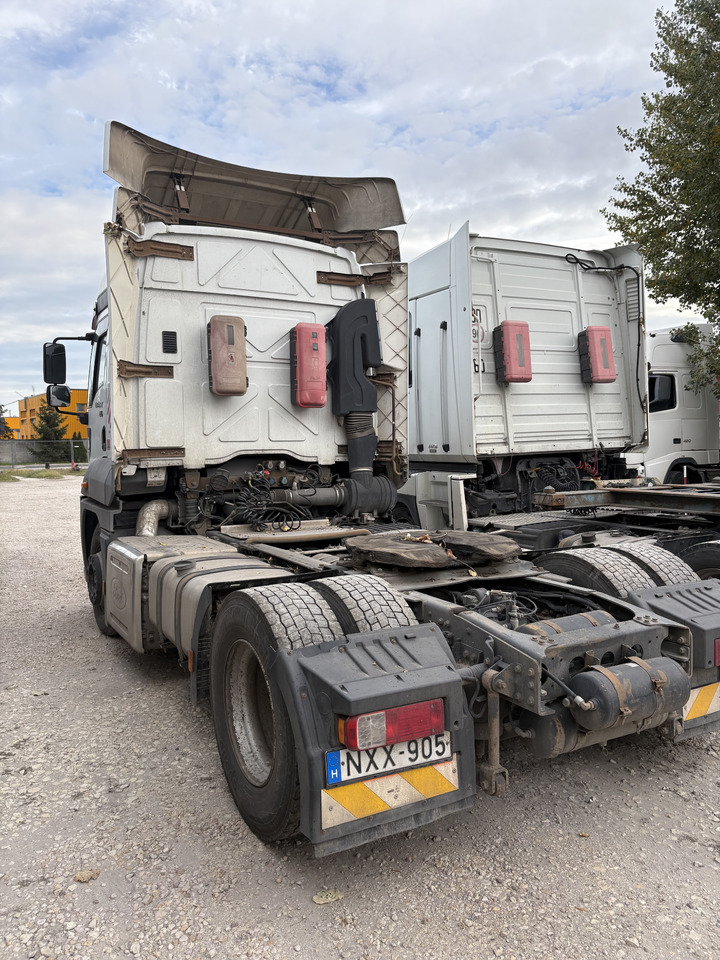 FORD 18.480 EURO6 automatic 4x2 300.000km 2unite - وحدة جر: صورة 3 FORD 18.480 EURO6 automatic 4x2 300.000km 2unite - وحدة جر: صورة 3