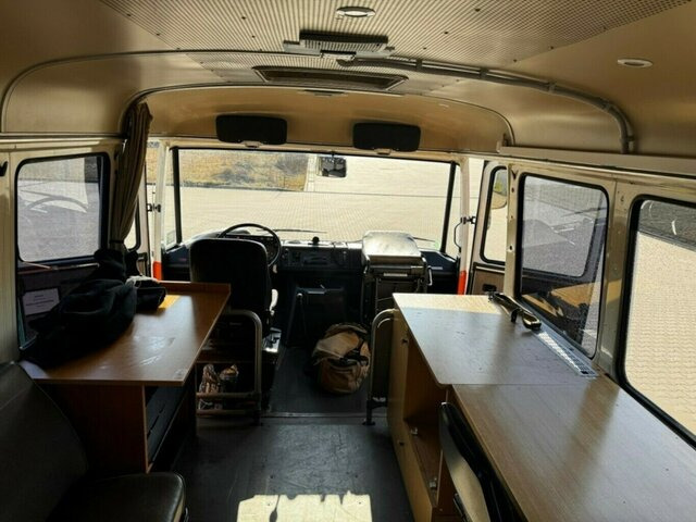 MERCEDES-BENZ O 309D Breitmaul Bus - عربة التخييم: صورة 2 MERCEDES-BENZ O 309D Breitmaul Bus - عربة التخييم: صورة 2