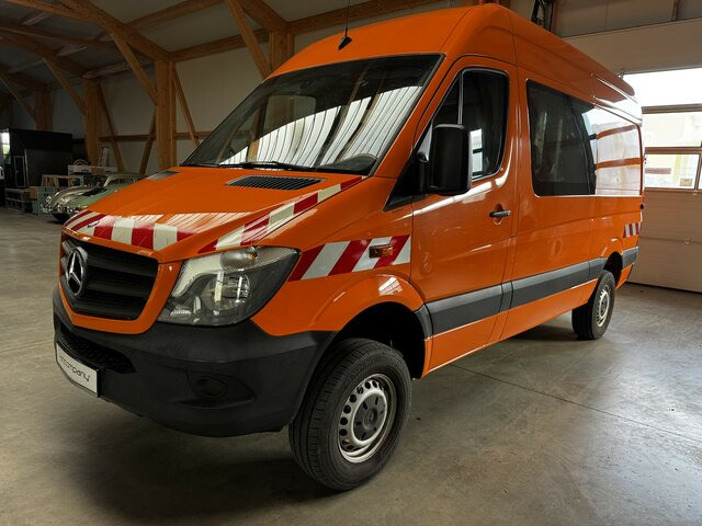 MERCEDES-BENZ Sprinter 316 CDI 4x4 Allrad L2H2 1. Hand! - فان: صورة 1 MERCEDES-BENZ Sprinter 316 CDI 4x4 Allrad L2H2 1. Hand! - فان: صورة 1