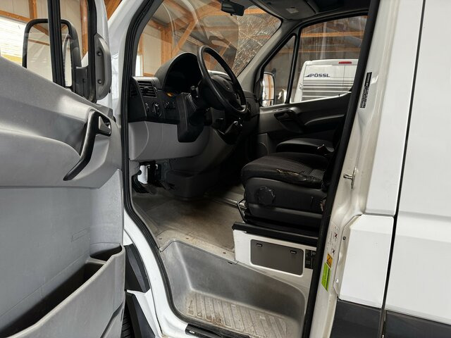 MERCEDES-BENZ Sprinter 316 CDI Doka 4x4 Untersetzung... - شاحنة مفتوحة, الشاحنات الصغيرة كابينة مزدوجة: صورة 4 MERCEDES-BENZ Sprinter 316 CDI Doka 4x4 Untersetzung... - شاحنة مفتوحة, الشاحنات الصغيرة كابينة مزدوجة: صورة 4