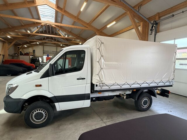 MERCEDES-BENZ Sprinter 316 CDI Pritsche 4x4 Allrad Plane... - شاحنة ستارة جانبية: صورة 2 MERCEDES-BENZ Sprinter 316 CDI Pritsche 4x4 Allrad Plane... - شاحنة ستارة جانبية: صورة 2