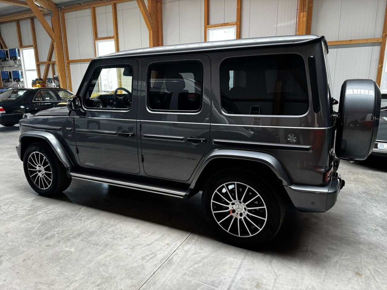سيارة دفع رباعي Mercedes-Benz G 500 V8 AMG Vollausst. Netto 132681,-: صورة 9