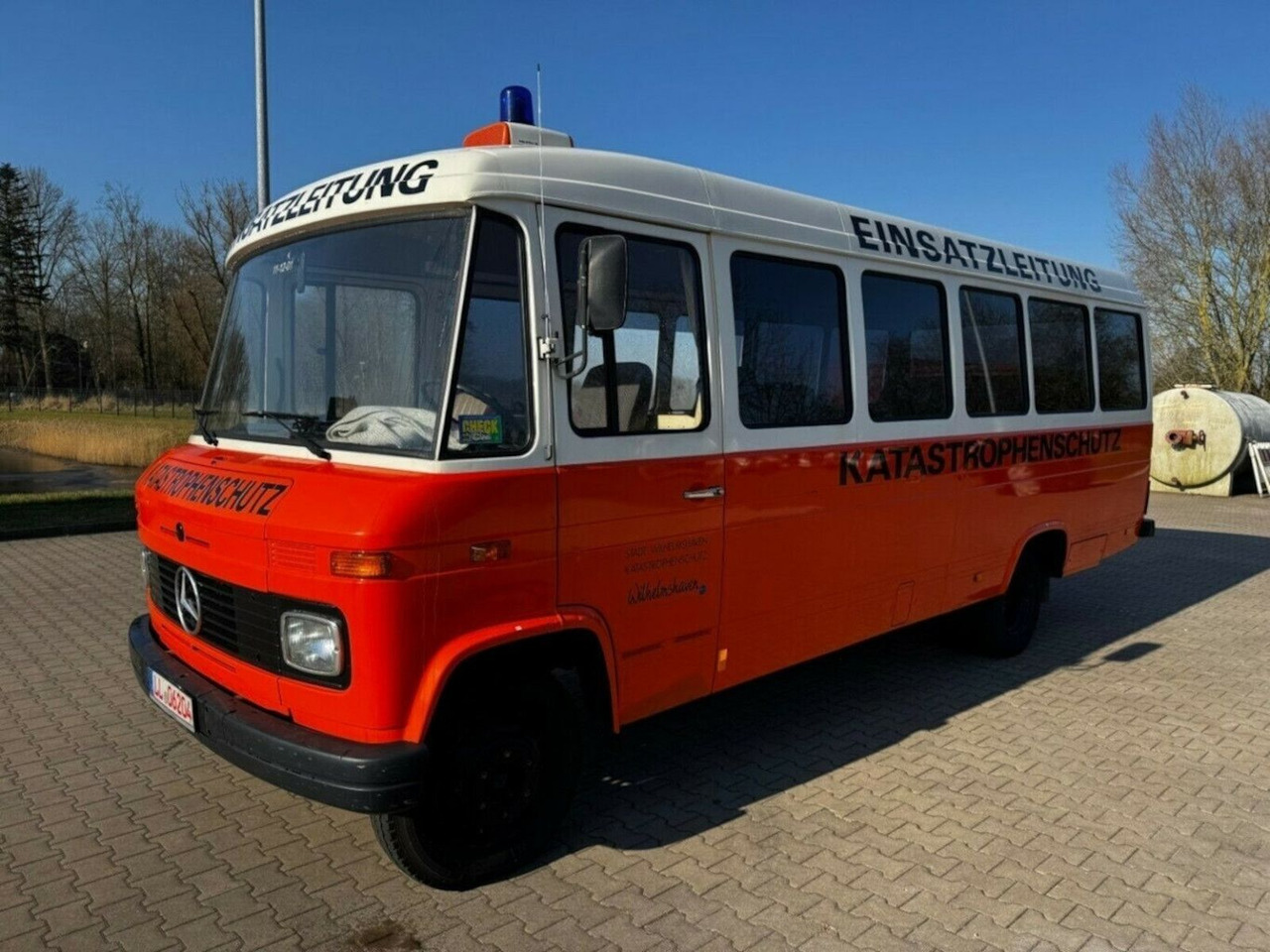 Mercedes-Benz O 309D 608D H-Kennzeichen - كرفان فان: صورة 2 Mercedes-Benz O 309D 608D H-Kennzeichen - كرفان فان: صورة 2