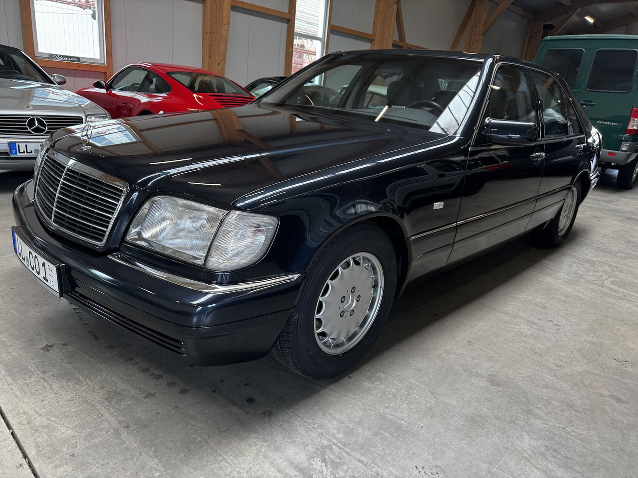Mercedes-Benz S 320 W 140 2. Hand Scheckheft Mercedes - سيدان: صورة 1 Mercedes-Benz S 320 W 140 2. Hand Scheckheft Mercedes - سيدان: صورة 1