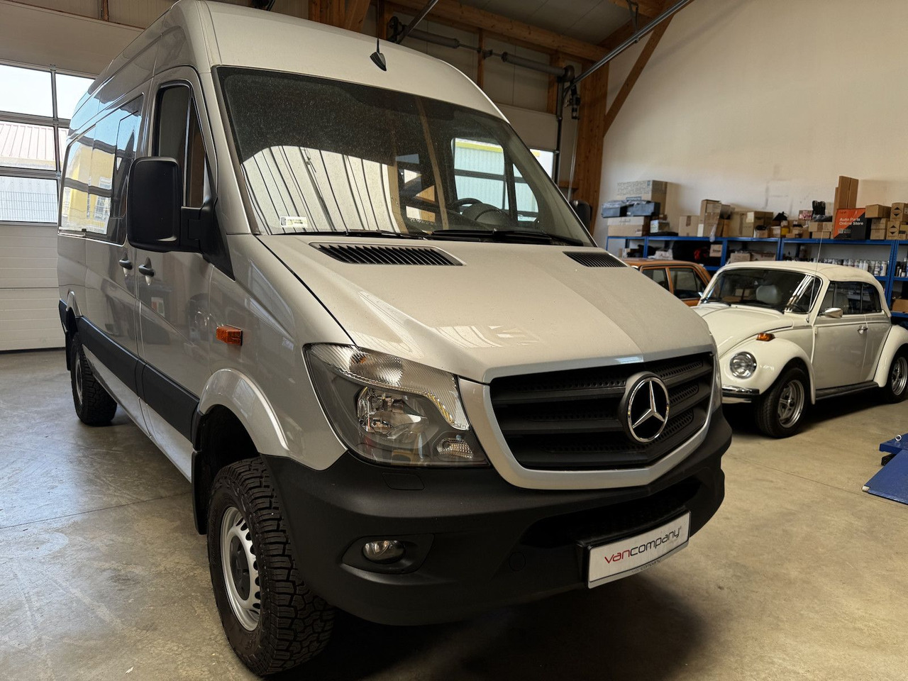 Mercedes-Benz Sprinter 316 CDI 4x4 ZG3 8-Sitzer wie neu! - فان, الشاحنات الصغيرة كابينة مزدوجة: صورة 4 Mercedes-Benz Sprinter 316 CDI 4x4 ZG3 8-Sitzer wie neu! - فان, الشاحنات الصغيرة كابينة مزدوجة: صورة 4
