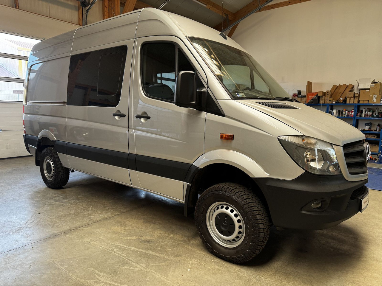 Mercedes-Benz Sprinter 316 CDI 4x4 ZG3 8-Sitzer wie neu! - فان, الشاحنات الصغيرة كابينة مزدوجة: صورة 5 Mercedes-Benz Sprinter 316 CDI 4x4 ZG3 8-Sitzer wie neu! - فان, الشاحنات الصغيرة كابينة مزدوجة: صورة 5