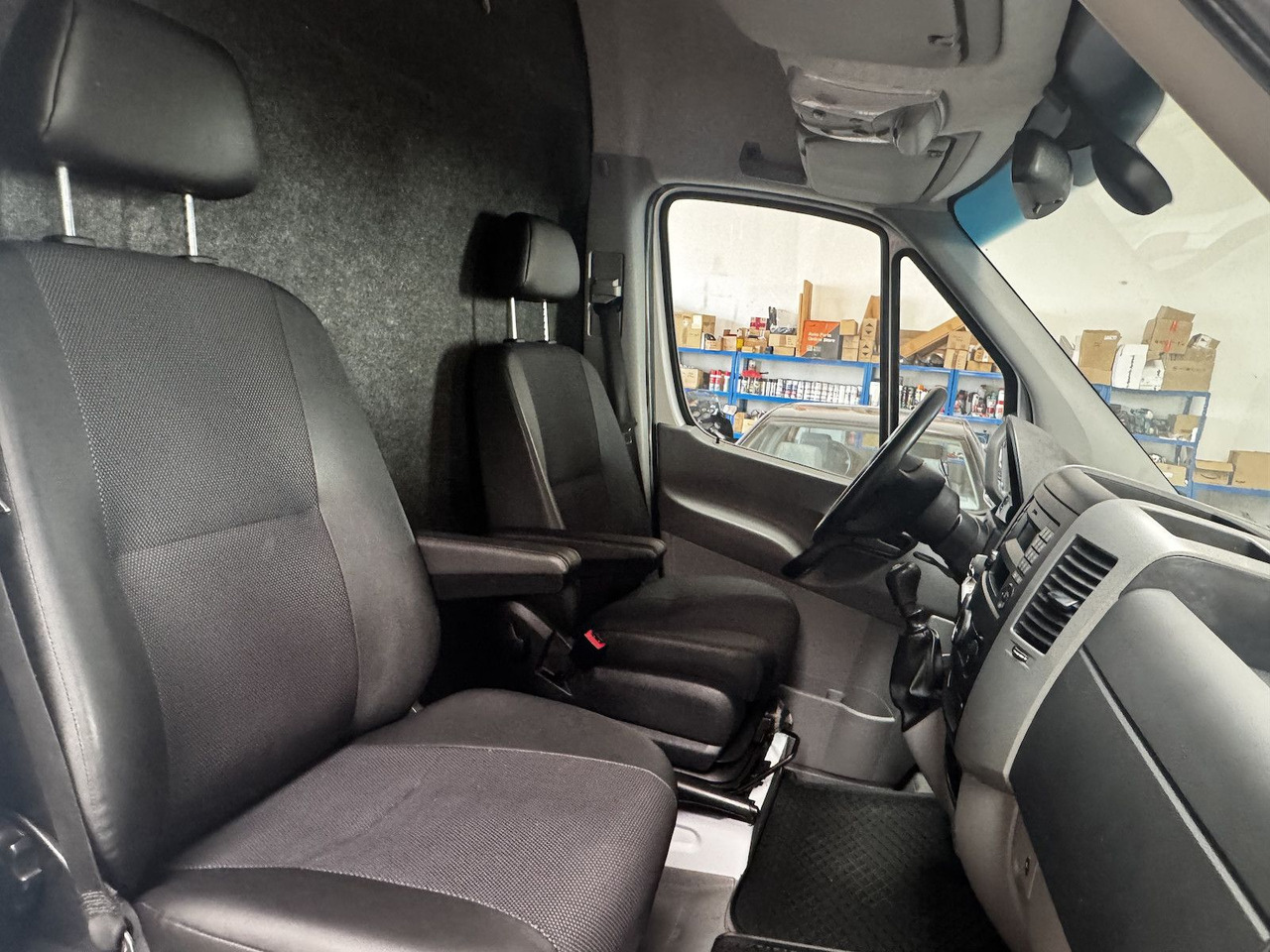 كرفان فان Mercedes-Benz Sprinter 319 CDI 4x4 3.0 V6 Untersetzung 1a!: صورة 24
