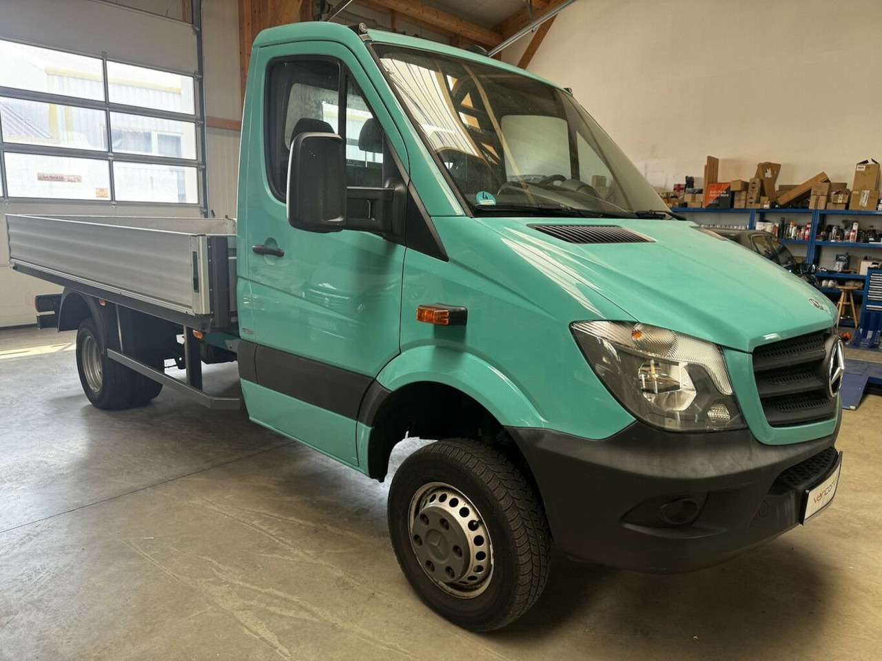 Mercedes-Benz Sprinter 513 CDI 4x4 Allrad Pritsche AHK 3.5t - شاحنة مفتوحة: صورة 4 Mercedes-Benz Sprinter 513 CDI 4x4 Allrad Pritsche AHK 3.5t - شاحنة مفتوحة: صورة 4