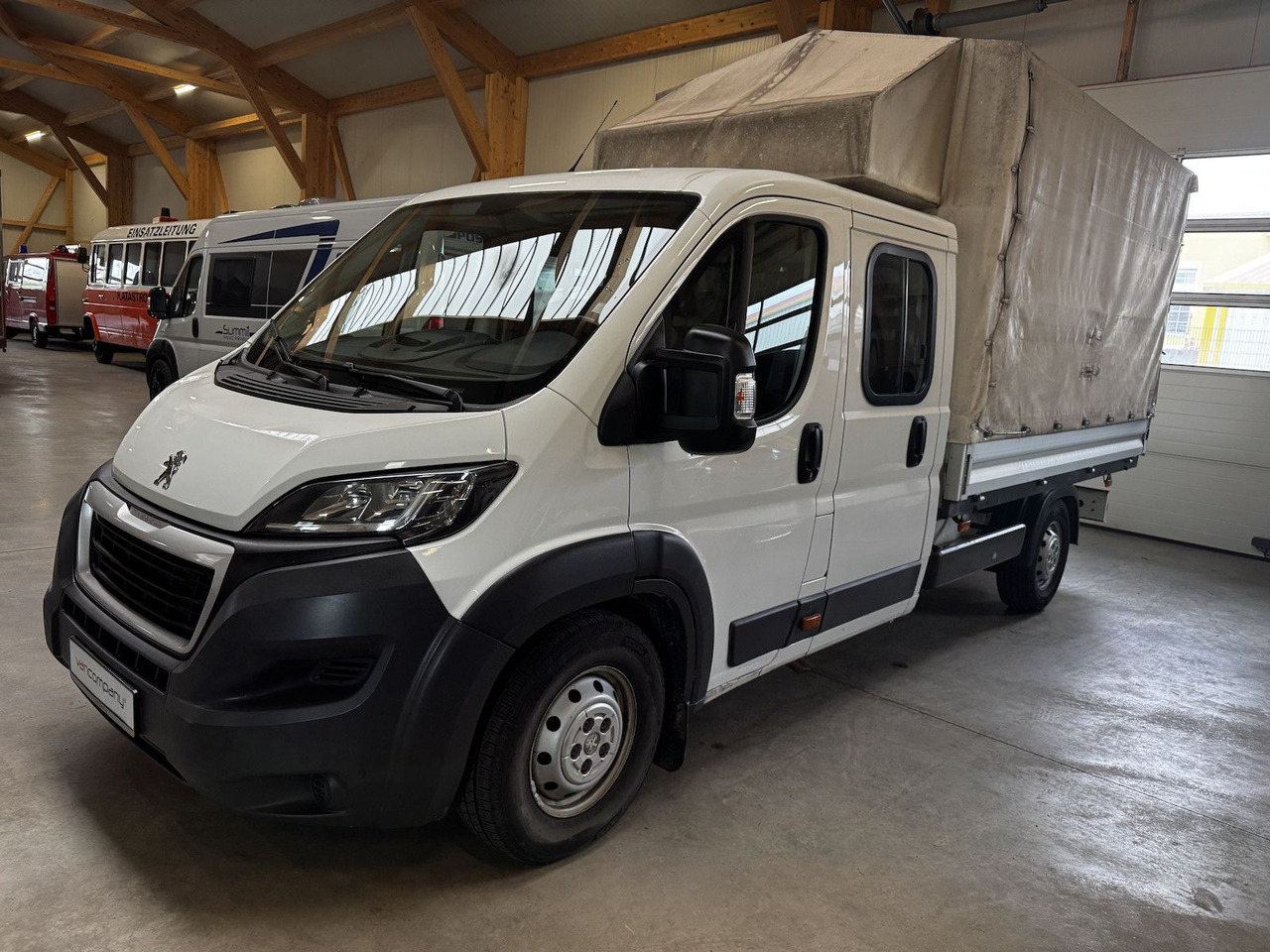 Peugeot Boxer 165 HDI Doka Pritsche Plane Ladekran - شاحنة مفتوحة, الشاحنات الصغيرة كابينة مزدوجة: صورة 4 Peugeot Boxer 165 HDI Doka Pritsche Plane Ladekran - شاحنة مفتوحة, الشاحنات الصغيرة كابينة مزدوجة: صورة 4