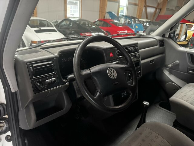 VW T4 Caravelle 2.5 TDI Syncro Sperre 1. Hand! - سيارة: صورة 5 VW T4 Caravelle 2.5 TDI Syncro Sperre 1. Hand! - سيارة: صورة 5