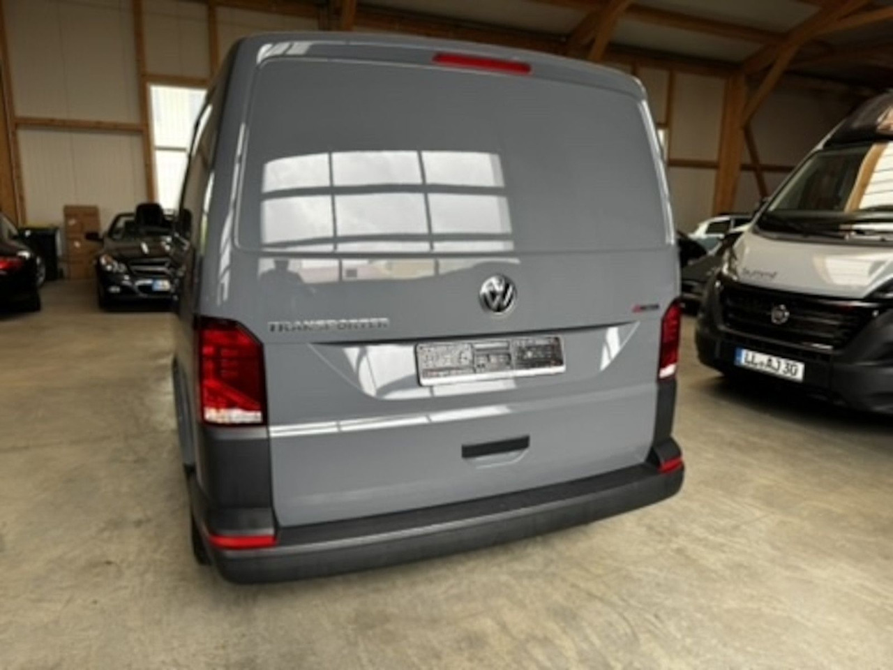 Volkswagen T6.1 lang 5-Sitzer 2.0 TDI 4Motion LKW - فان المدمجة: صورة 4 Volkswagen T6.1 lang 5-Sitzer 2.0 TDI 4Motion LKW - فان المدمجة: صورة 4