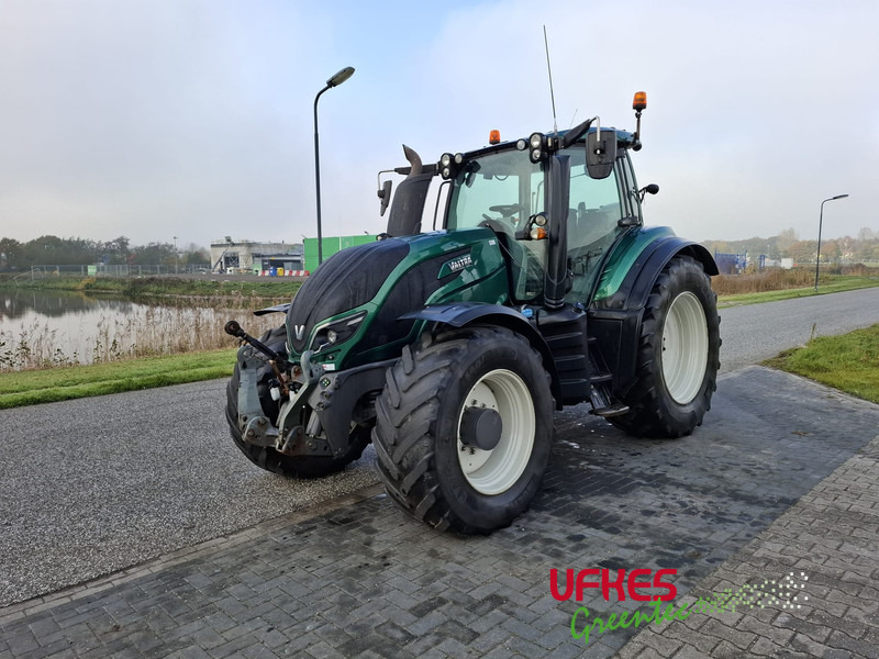 Valtra T194 D TwinTrack - جرار: صورة 2 Valtra T194 D TwinTrack - جرار: صورة 2