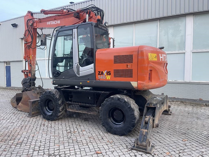 Hitachi ZX 140 W-3 - حفارة دولاب: صورة 5 Hitachi ZX 140 W-3 - حفارة دولاب: صورة 5