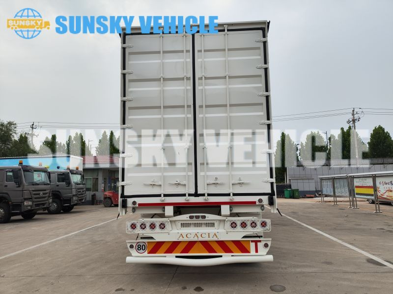 HOWO 13 meters curtain side semi trailer - نصف مقطورة ستارة: صورة 5 HOWO 13 meters curtain side semi trailer - نصف مقطورة ستارة: صورة 5