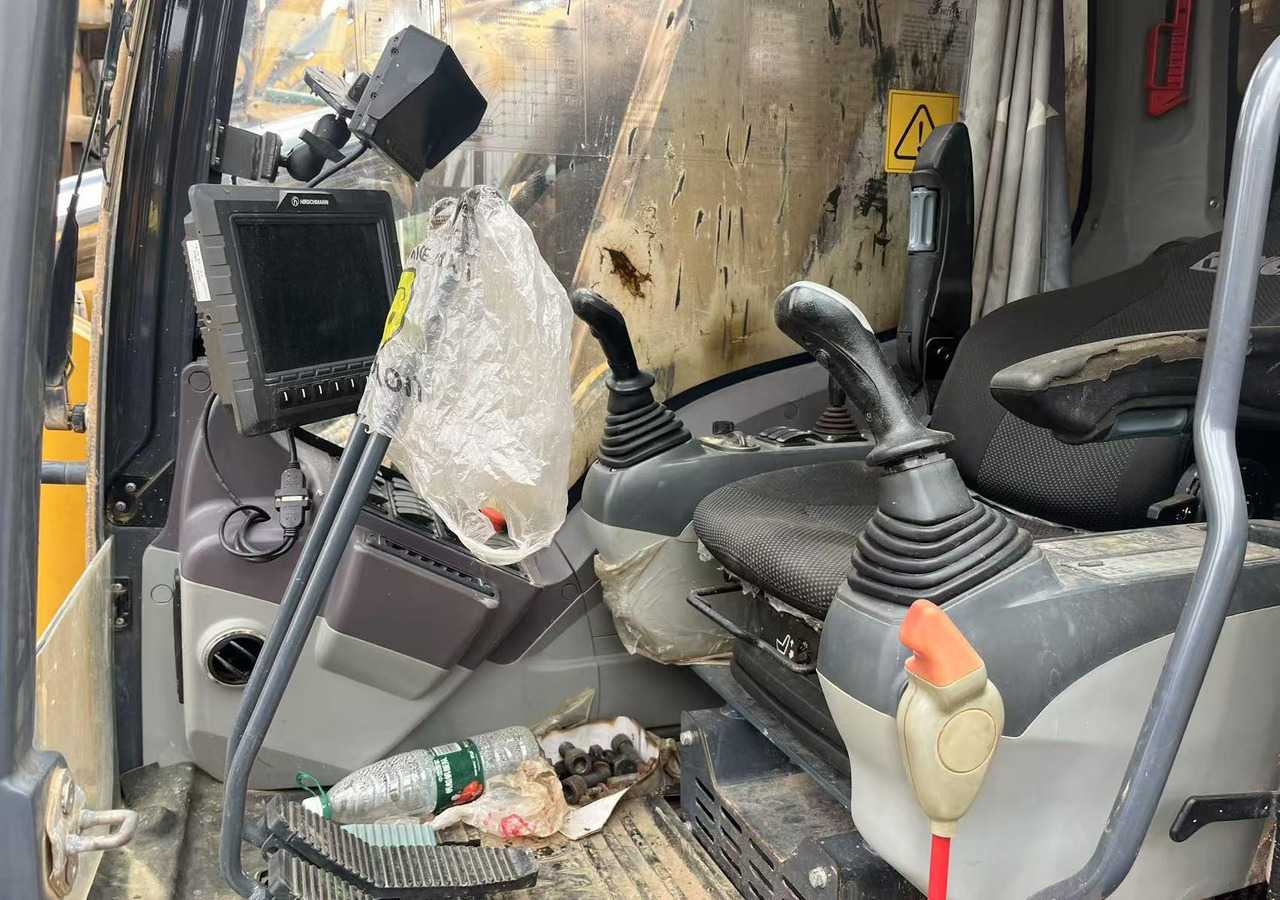 XCMG China XR400D 108m Rotary drilling rig hydraulic machine price - آلات البناء: صورة 3 XCMG China XR400D 108m Rotary drilling rig hydraulic machine price - آلات البناء: صورة 3