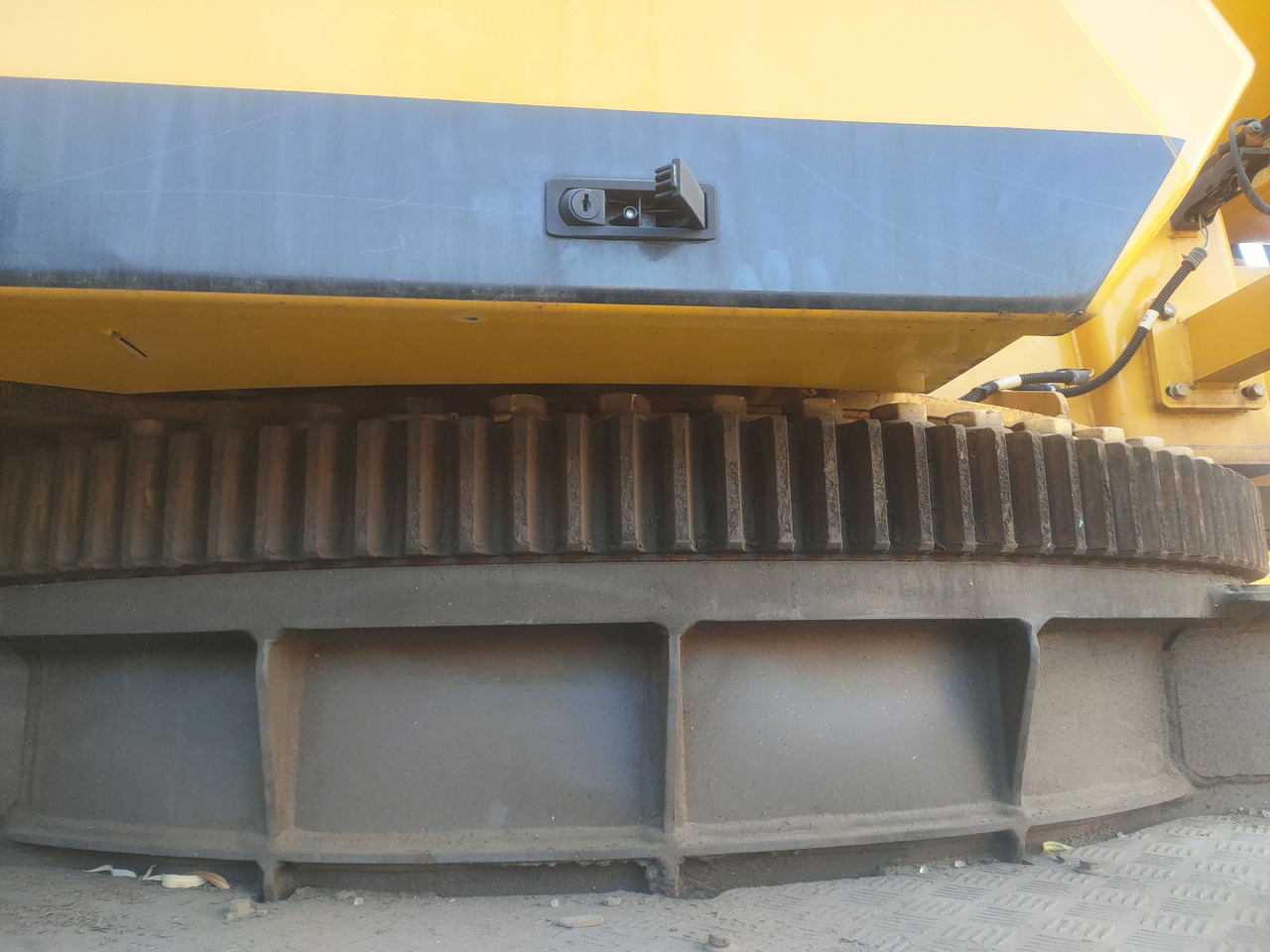 موبايل كرين XCMG Manufacturer QY95K7C Used Truck Lifting Crane 95 Ton Mobile Crane Machine  Price: صورة 6