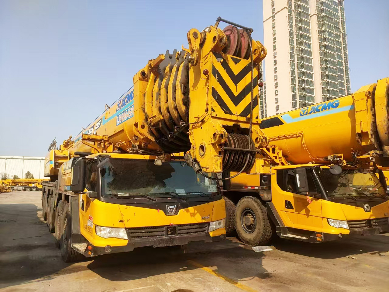 XCMG Manufacturer Used Mobile Hydraulic Truck Cranes XCA300 All Terrain Crane For Sale - رافعة لجميع التضاريس: صورة 3 XCMG Manufacturer Used Mobile Hydraulic Truck Cranes XCA300 All Terrain Crane For Sale - رافعة لجميع التضاريس: صورة 3