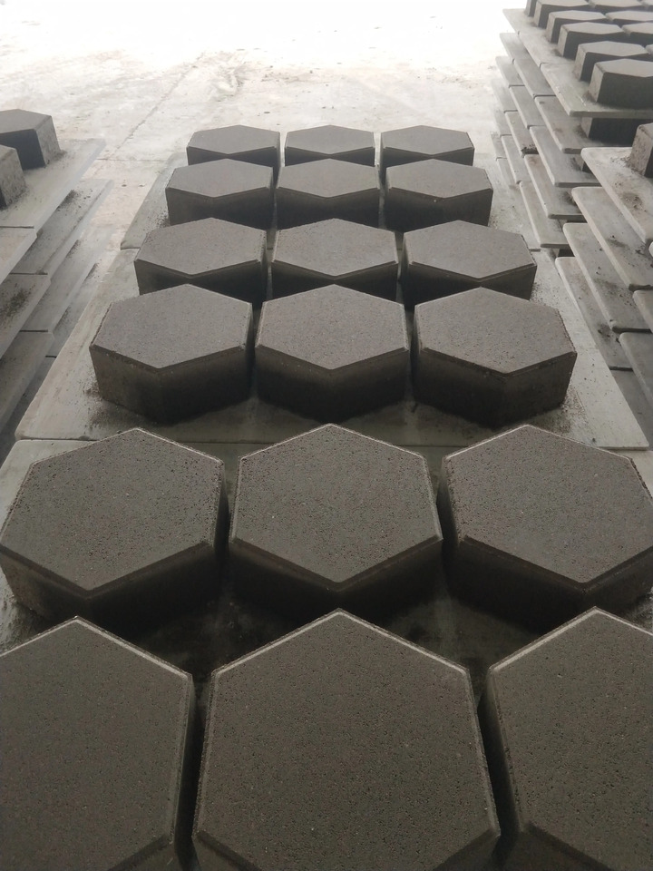 XCMG Official MM6-15 Fully Automatic Clay Brick Making Machine for Sale - ماكينة البلوك: صورة 4 XCMG Official MM6-15 Fully Automatic Clay Brick Making Machine for Sale - ماكينة البلوك: صورة 4