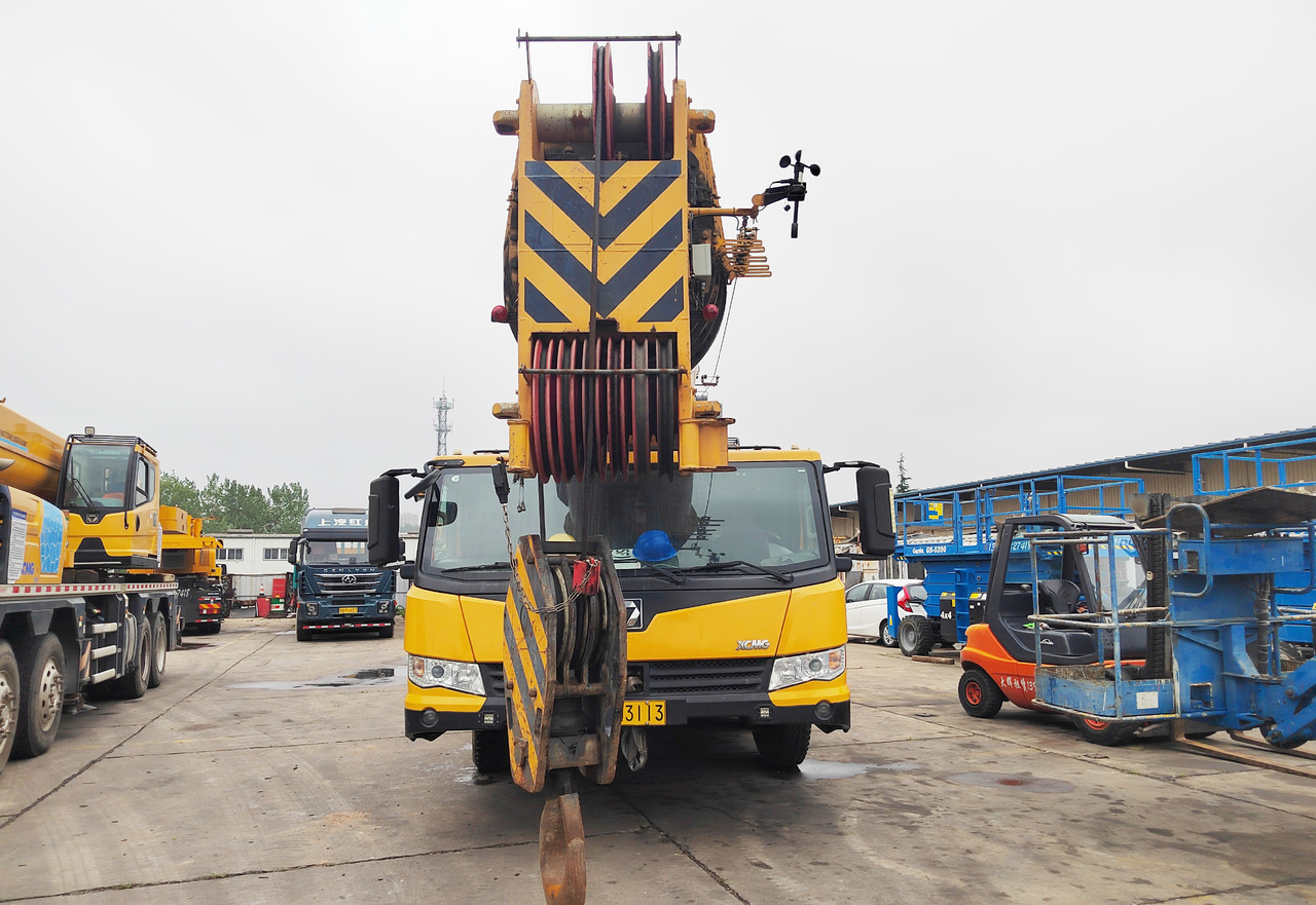XCMG Official Second Hand 100 Ton Truck Crane XCT100 Hydraulic Mobile Crane Hot Sale - موبايل كرين: صورة 3 XCMG Official Second Hand 100 Ton Truck Crane XCT100 Hydraulic Mobile Crane Hot Sale - موبايل كرين: صورة 3