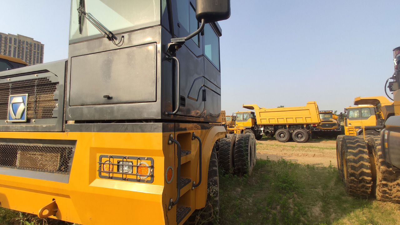 XCMG Official Second Hand 70 Ton 6x4 Dump Truck XDM80 China Tipper Trucks For Sale - شاحنة التعدين: صورة 2 XCMG Official Second Hand 70 Ton 6x4 Dump Truck XDM80 China Tipper Trucks For Sale - شاحنة التعدين: صورة 2
