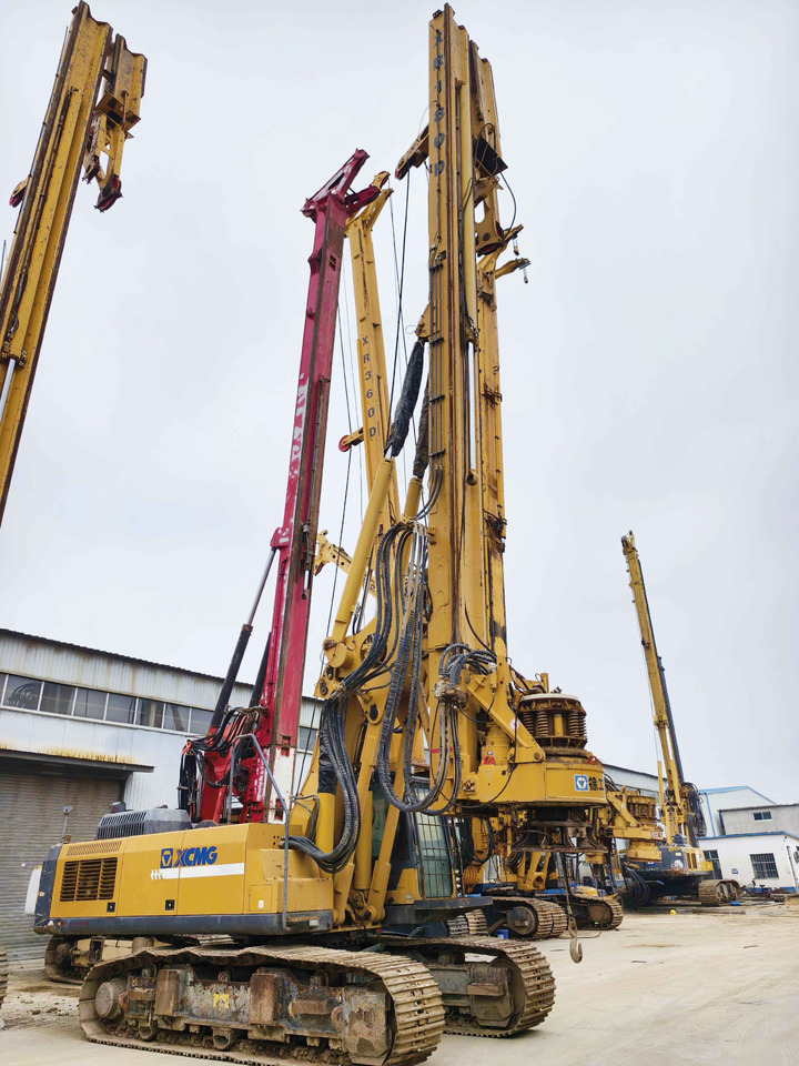 XCMG Official Second Hand Rotary Drill XR180D Used Borehole Drilling Rig Price - برج الحفر: صورة 4 XCMG Official Second Hand Rotary Drill XR180D Used Borehole Drilling Rig Price - برج الحفر: صورة 4