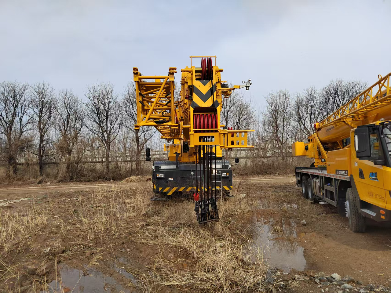 XCMG Official Second Hand Rough Terrain Cranes XCR70_S 70t Truck Crane Price For Sale - رافعة الطرق الوعرة: صورة 3 XCMG Official Second Hand Rough Terrain Cranes XCR70_S 70t Truck Crane Price For Sale - رافعة الطرق الوعرة: صورة 3