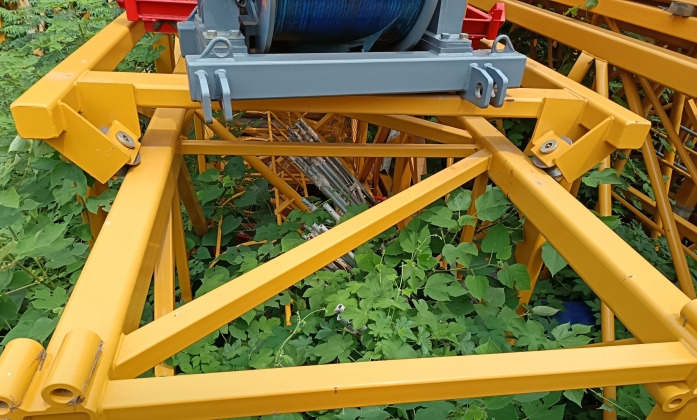 XCMG Official Small Tower Crane XGT6013-6S1 Max Load 6t Used Topless Tower Crane For Sale - رافعة برجية: صورة 2 XCMG Official Small Tower Crane XGT6013-6S1 Max Load 6t Used Topless Tower Crane For Sale - رافعة برجية: صورة 2