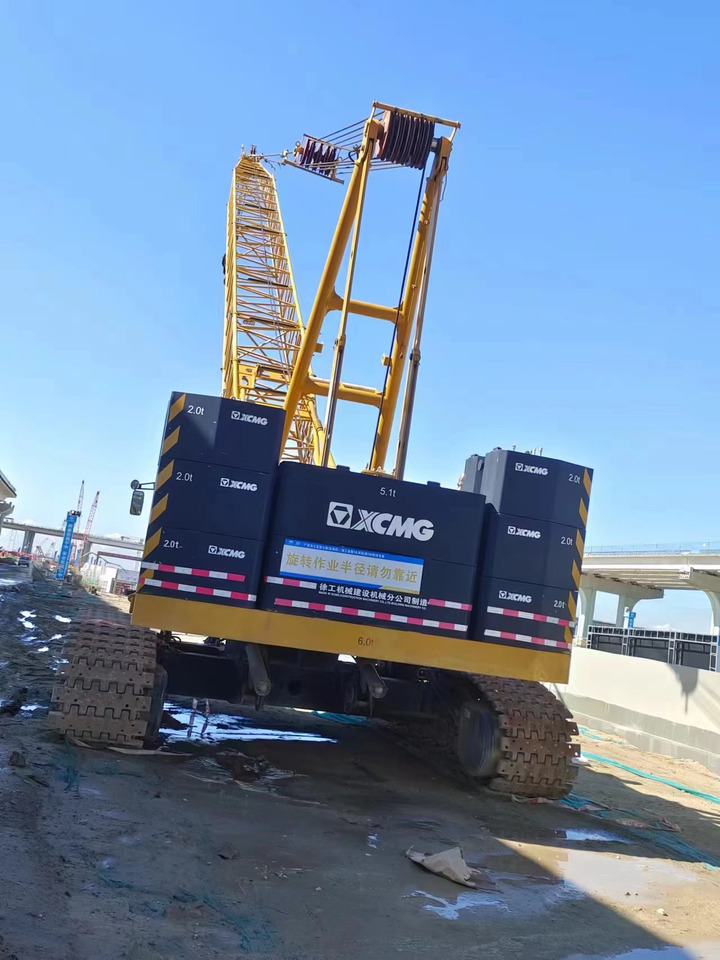 XCMG Official Used Crawler Crane 85 Ton XGC85 Used Mobile Crane With High Quality - رافعة مجنزرة: صورة 2 XCMG Official Used Crawler Crane 85 Ton XGC85 Used Mobile Crane With High Quality - رافعة مجنزرة: صورة 2