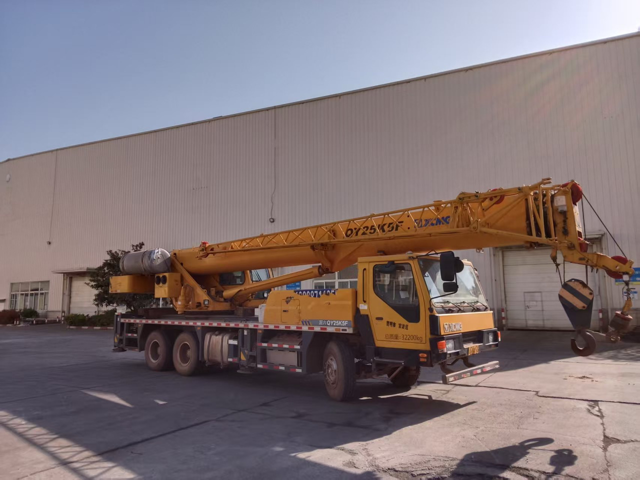 XCMG Official Used Pickup Truck Crane 25 Ton Small Mobile Crane Truck Hot Sale - موبايل كرين: صورة 2 XCMG Official Used Pickup Truck Crane 25 Ton Small Mobile Crane Truck Hot Sale - موبايل كرين: صورة 2