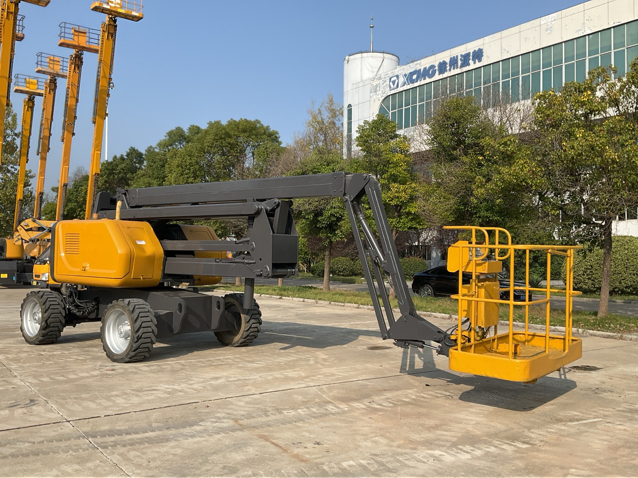 XCMG Official Used Self Propelled Boom Lift GTBZ18 18m Cherry Picker Price List - شاحنة ذراع مفصلي: صورة 4 XCMG Official Used Self Propelled Boom Lift GTBZ18 18m Cherry Picker Price List - شاحنة ذراع مفصلي: صورة 4