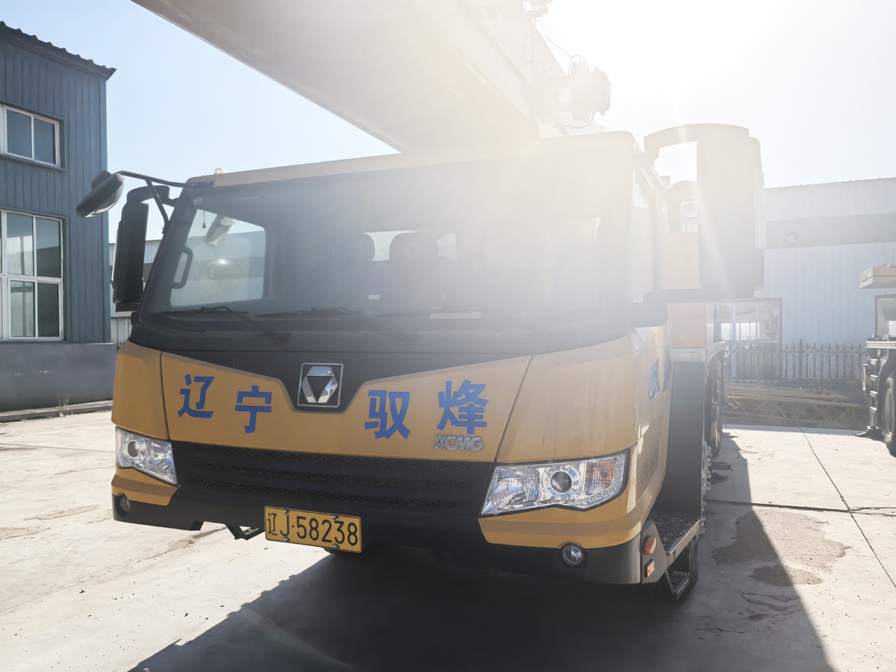 XCMG Official Used Truck-mounted Cranes QY80K5C 80Ton Mobile Cranes Price List - موبايل كرين: صورة 3 XCMG Official Used Truck-mounted Cranes QY80K5C 80Ton Mobile Cranes Price List - موبايل كرين: صورة 3