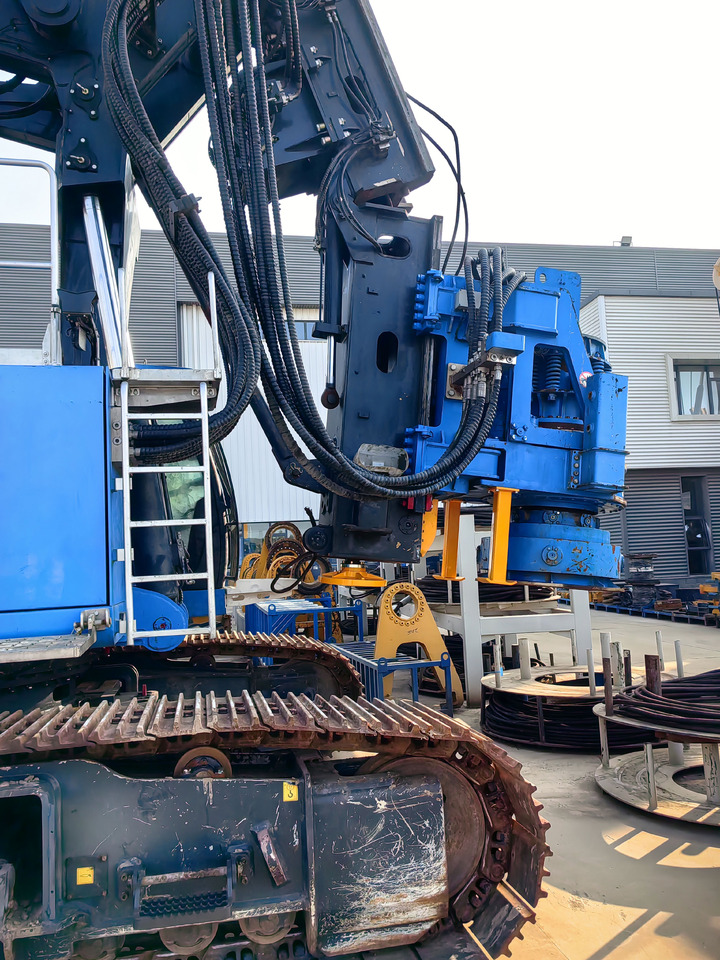 XCMG Official Used rotary drilling rig XR240E 80m Hydraulic Piling Rig Machine For Sale - برج الحفر: صورة 4 XCMG Official Used rotary drilling rig XR240E 80m Hydraulic Piling Rig Machine For Sale - برج الحفر: صورة 4