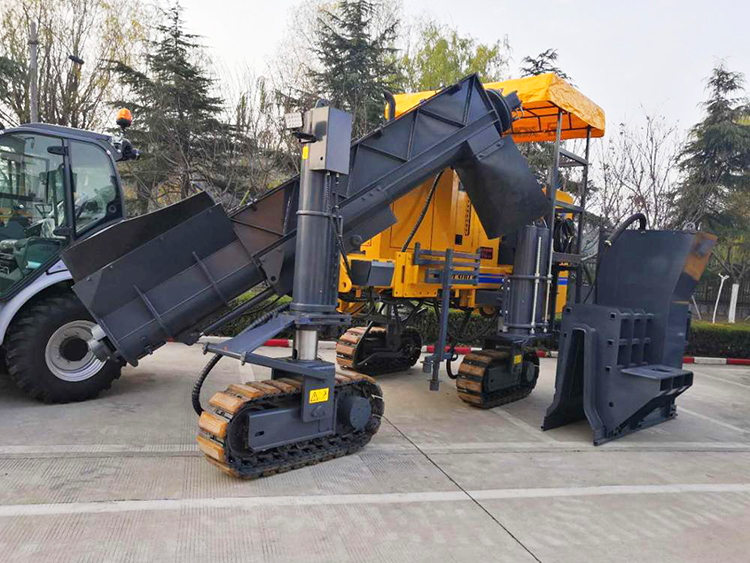 XCMG Official XGNC1800 Road Slipform Paver Concrete Curb Paver Machine - آلة رصف الخرسانة: صورة 2 XCMG Official XGNC1800 Road Slipform Paver Concrete Curb Paver Machine - آلة رصف الخرسانة: صورة 2
