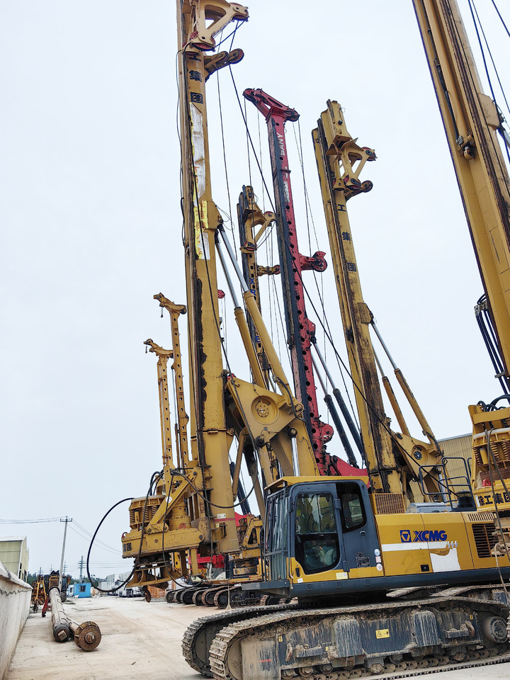 XCMG Offiical Used Rotary Drilling Rigs Drilling Machine XR220D Pile Drilling Rig For Sale - برج الحفر: صورة 2 XCMG Offiical Used Rotary Drilling Rigs Drilling Machine XR220D Pile Drilling Rig For Sale - برج الحفر: صورة 2