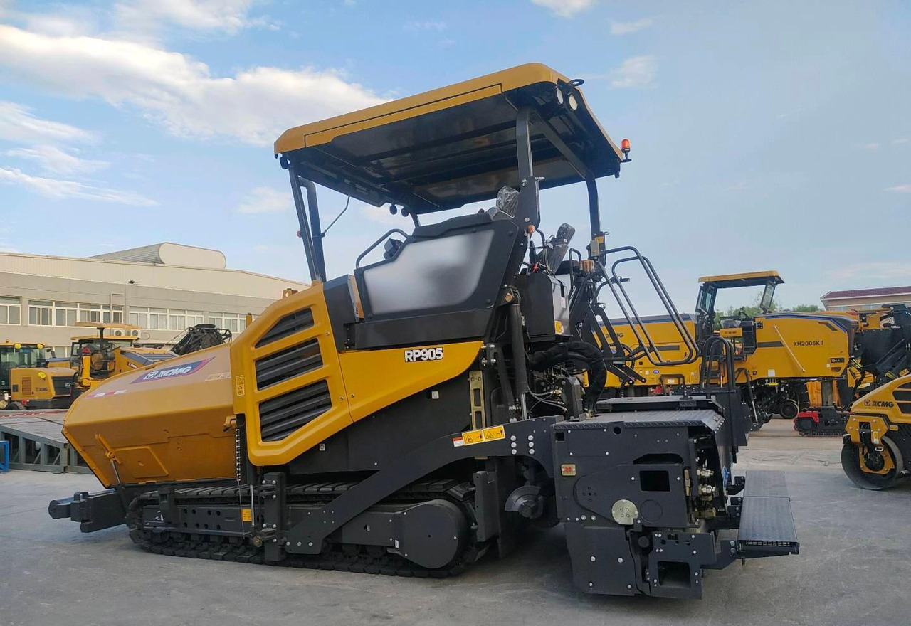 XCMG RP905IV used crawler portable concrete asphalt paver price - مدادة الأسفلت: صورة 4 XCMG RP905IV used crawler portable concrete asphalt paver price - مدادة الأسفلت: صورة 4