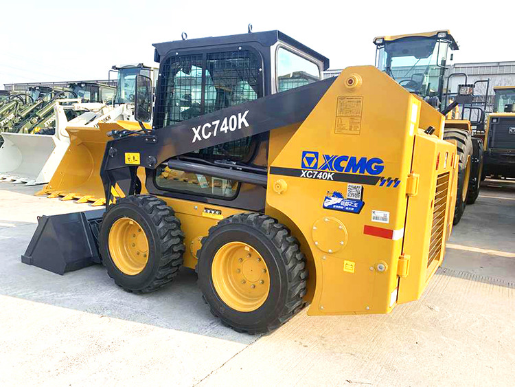 XCMG XC740K small 1ton skid steer loader with attachment price - شيول صغير: صورة 4 XCMG XC740K small 1ton skid steer loader with attachment price - شيول صغير: صورة 4