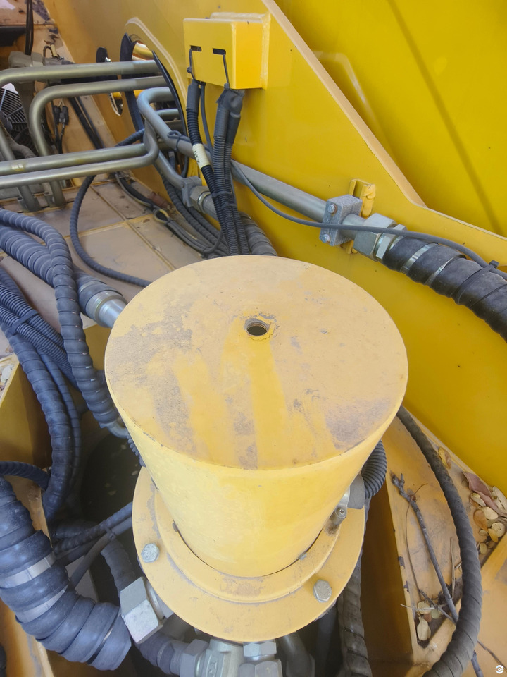 XCMG XCT30_Y 30ton truck crane hydraulic system lift machine price - آلات البناء: صورة 3 XCMG XCT30_Y 30ton truck crane hydraulic system lift machine price - آلات البناء: صورة 3