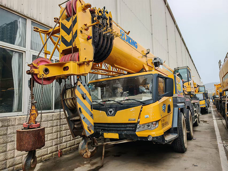 XCMG XCT80L6 80ton Mobile used hoist machine Lifting Truck Crane for Sale - موبايل كرين: صورة 5 XCMG XCT80L6 80ton Mobile used hoist machine Lifting Truck Crane for Sale - موبايل كرين: صورة 5