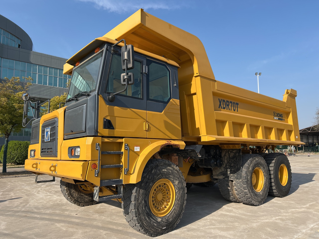 XCMG XDR70T second hand mining dump truck price - آلة التعدين: صورة 2 XCMG XDR70T second hand mining dump truck price - آلة التعدين: صورة 2