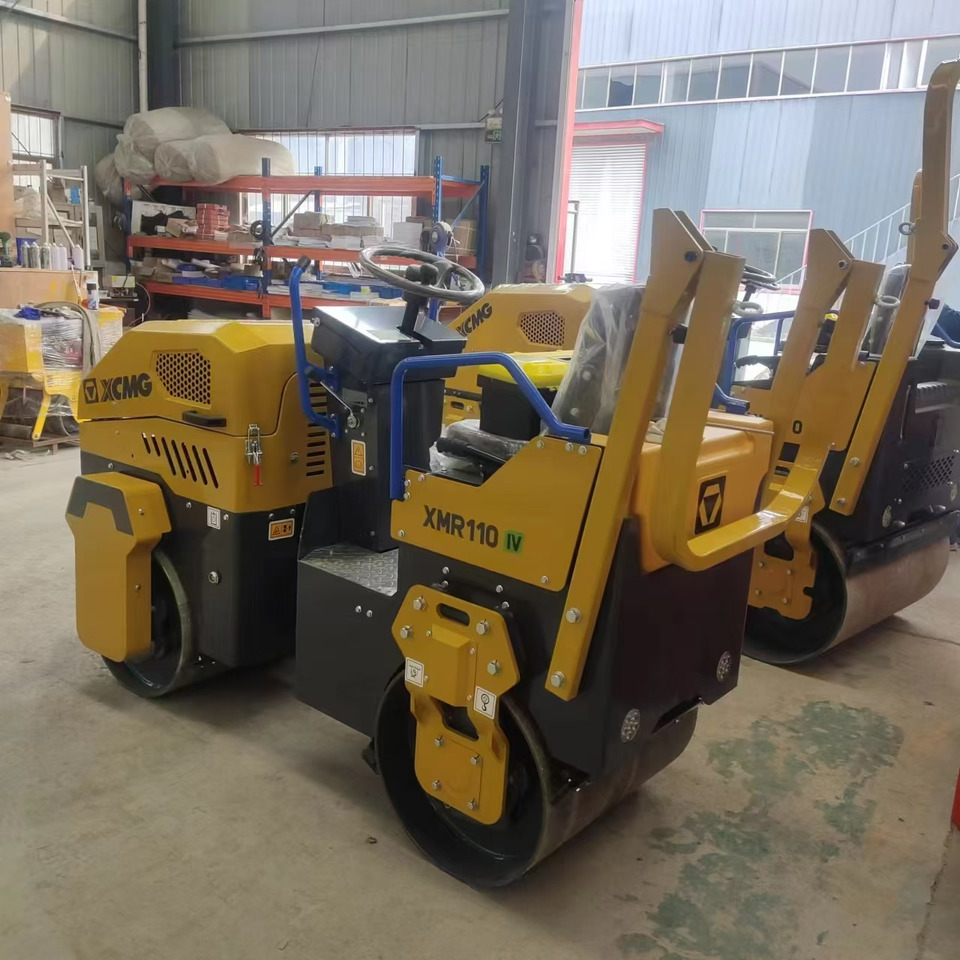 XCMG XMR110 1ton samll road roller hydraulic vibratory compator price - مدحلة صغيرة: صورة 5 XCMG XMR110 1ton samll road roller hydraulic vibratory compator price - مدحلة صغيرة: صورة 5